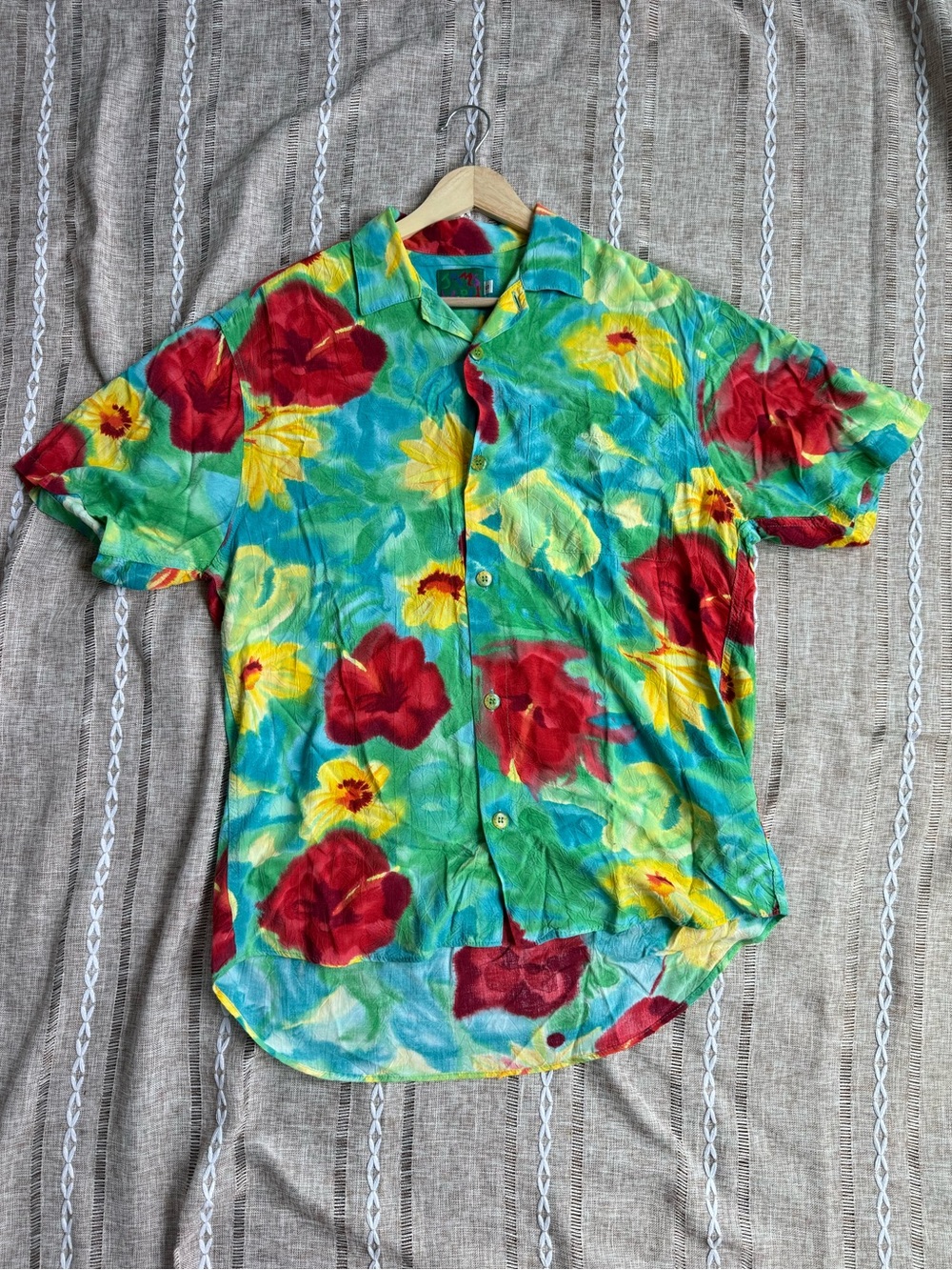 Jams World Vintage Hawaiian Floral Shirt Women's Small Tropical Button Up Aloha